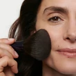 Dr. Hauschka Bőrszínkiegyenlítő púder - áttetsző (8 g)
