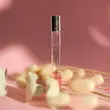 Acorelle Bio parfüm Roll-on Bársonyos Rózsa - harmonizáló (10 ml)