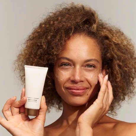 INIKA Skincare Phytofuse Renew hámlasztó arcradír (75 ml)