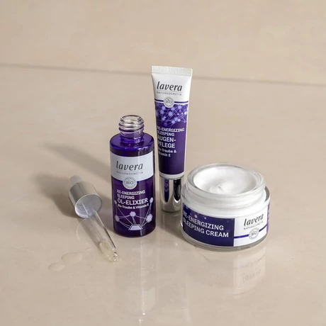 lavera F Szépítő alvás szemkörnyékápoló (15 ml)