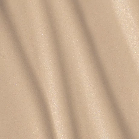 Mádara Skin Equal Soft Glow Folyékony alapozó - Ivory #20 (30 ml)