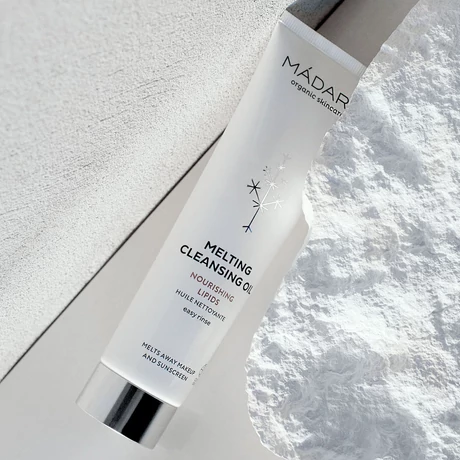 Mádara Arclemosó olaj (100 ml)
