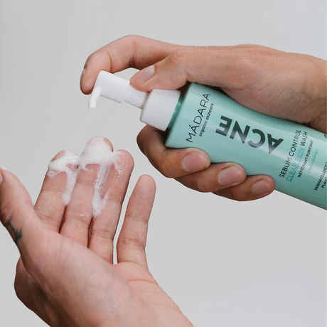 Mádara Acne Sebum Control arclemosó (140 ml)