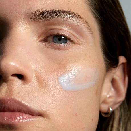 Mádara Botanic Retinol Bőrregeneráló szérum (30 ml)