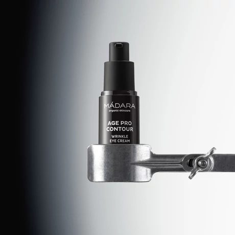 Mádara AGE PRO SMOOTH Bőröregedésgátló Szemránckrém (15 ml)