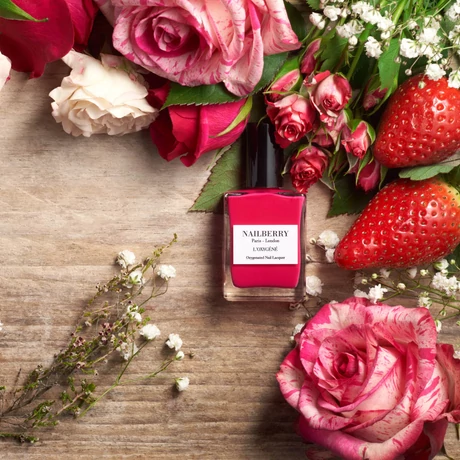 Nailberry Lélegző körömlakk - Strawberry (15 ml)