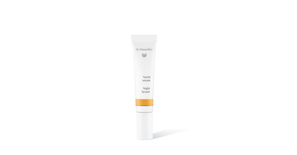 Dr. Hauschka Dr. Hauschka Éjszakai szérum próba (2,5 ml)